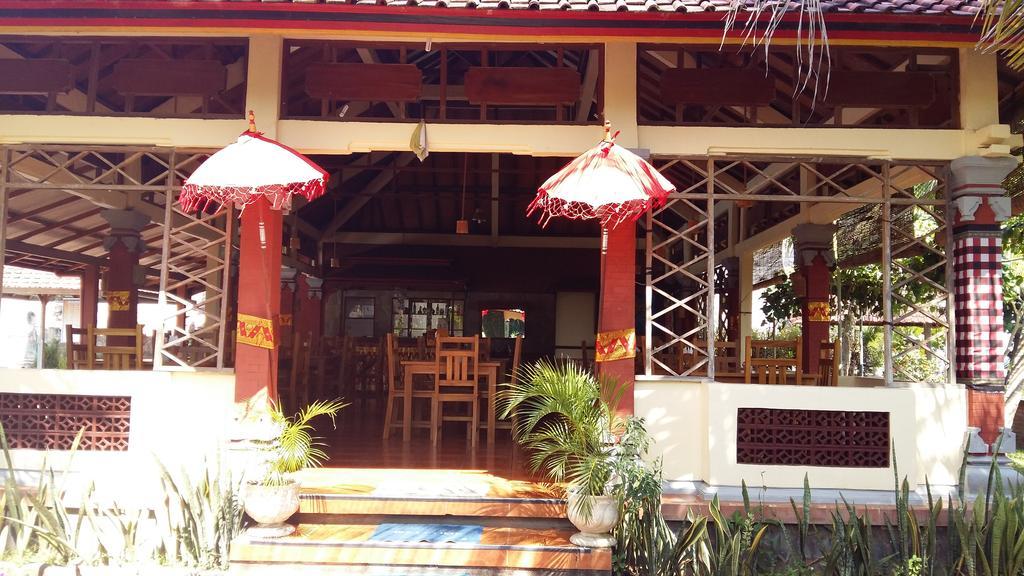Lovina Beach Hotel ภายนอก รูปภาพ
